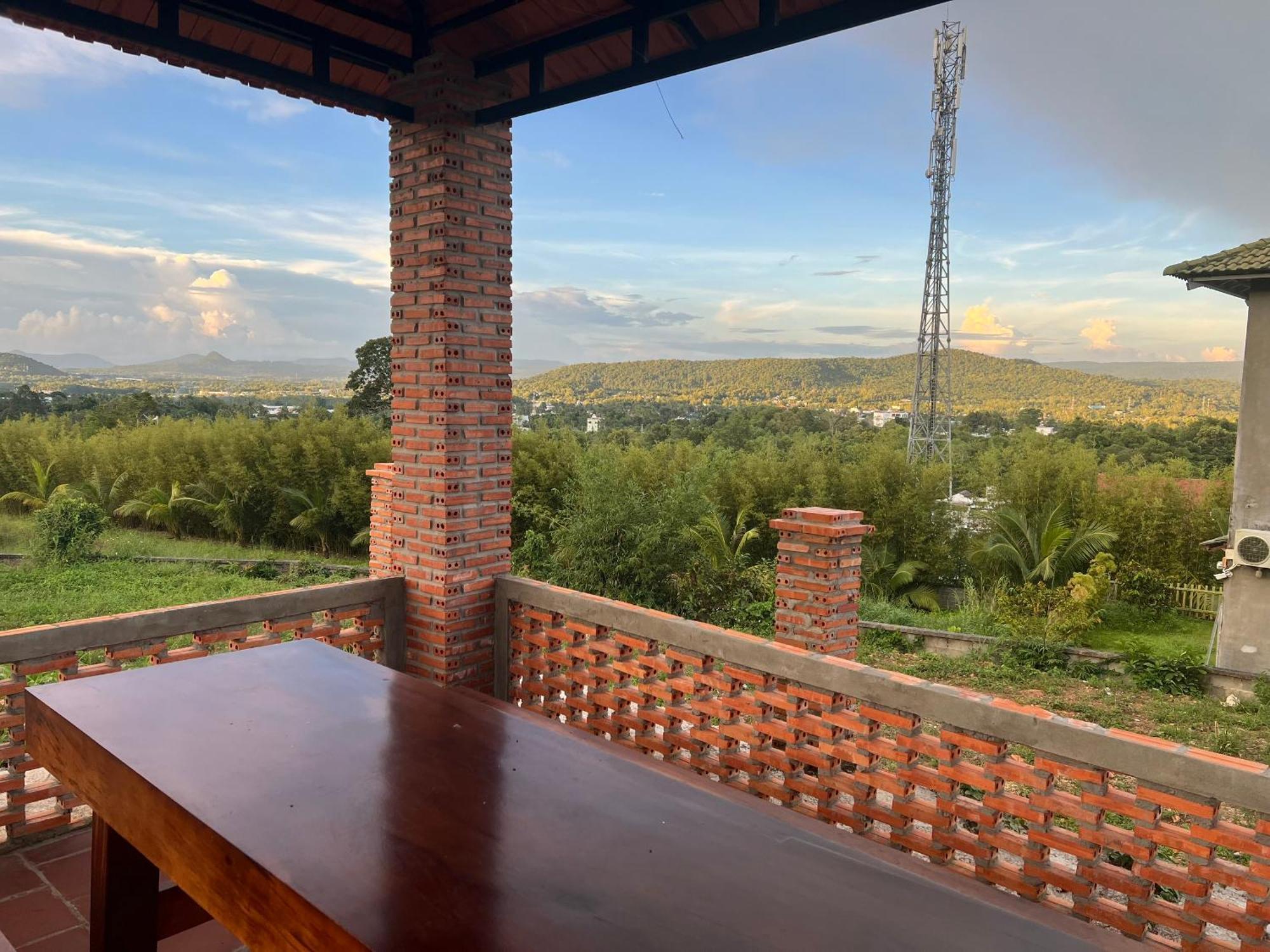 Bungalow Sáng Tươi Mountains Phú Quốc Ngoại thất bức ảnh